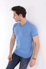 V Yaka Triko T-shirt